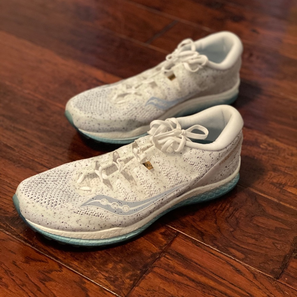 Saucony Men's Freedom ISO 2 Running Shoe Size 12.5